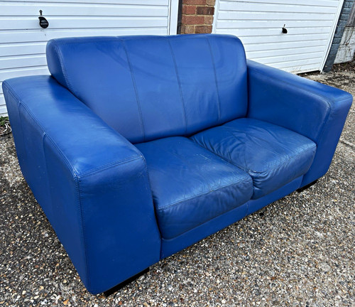 Dfs seater blue 100 real - seater,