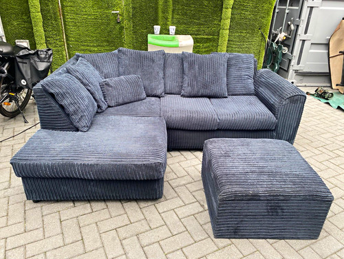 Navy blue jumbo corded corner